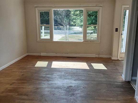 2nd image of 14956 160th Ave