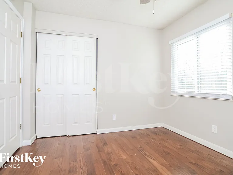 3072 Hoock Ct — Photo 11