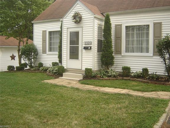 4th image of 2324 Scotland Dr