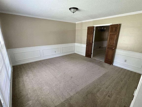 5th image of 2738 Breenwood Ln