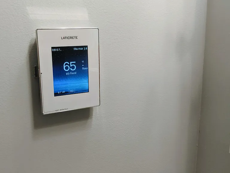 Bathroom radiant floor heating control touchscreen
