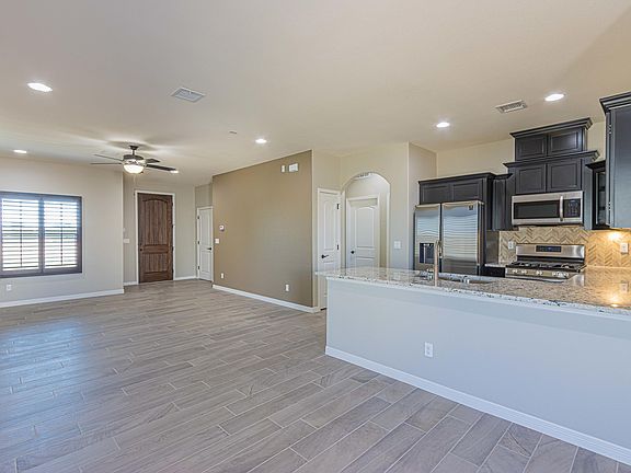 4th image of 15153 Porpoise Dr
