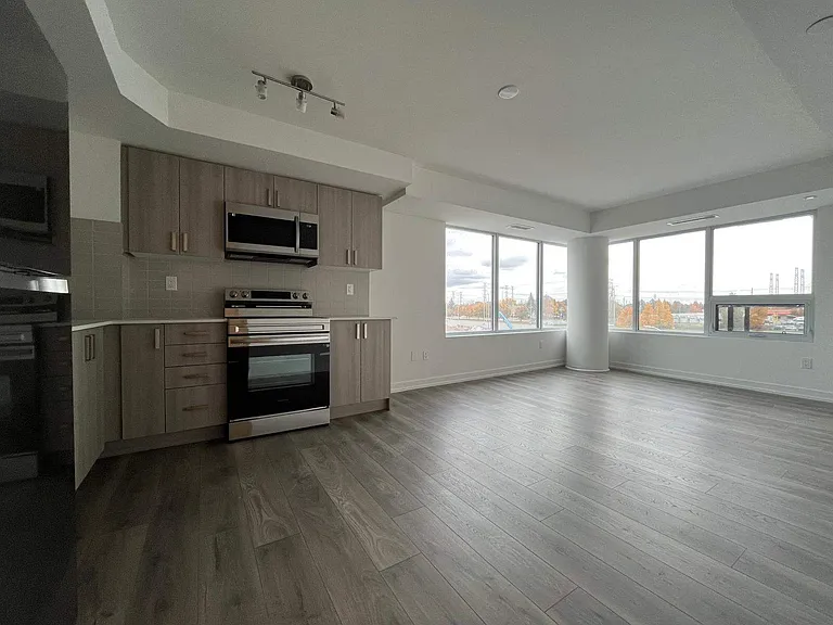 1435 Celebration Dr #11 — Photo 2