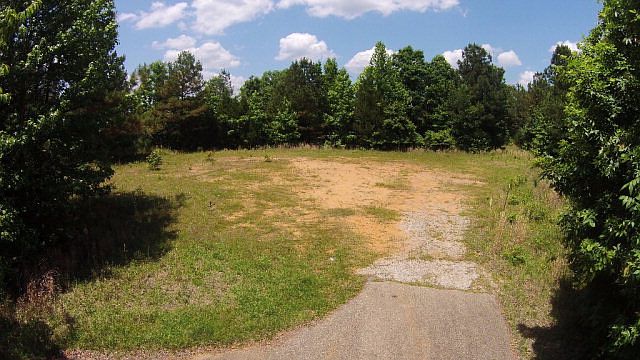 1st image of 3009 Highlands Cir