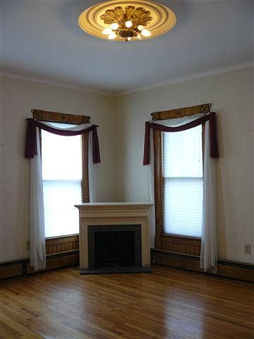 2nd image of 5 East St #1