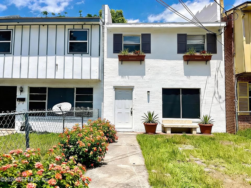 1st image of 4451 W MONCRIEF Road