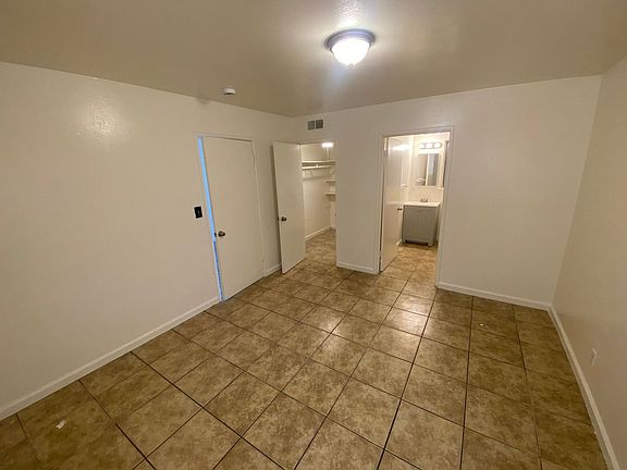 5th image of 4348 E Fairfax Ave #4348