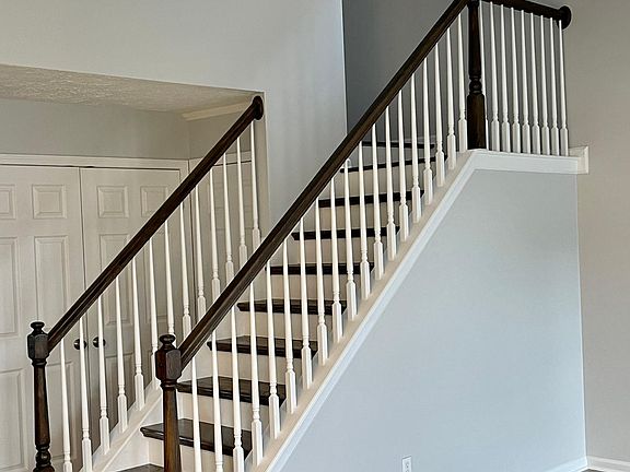 2nd image of 2628 Rockaway Pl
