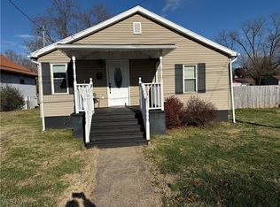 611 19th St, Vienna, WV 26105