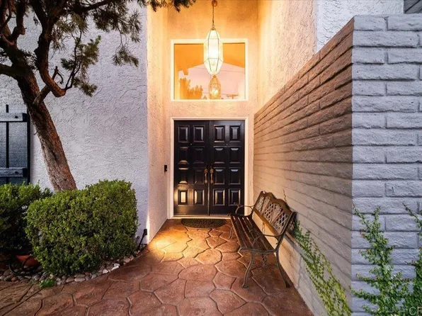 1346 Birch Ave, Escondido, CA 92027