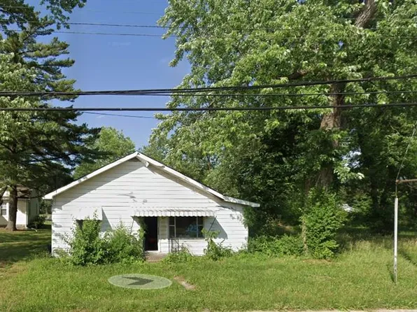 825 Mildred Ave, Cahokia, IL 62206