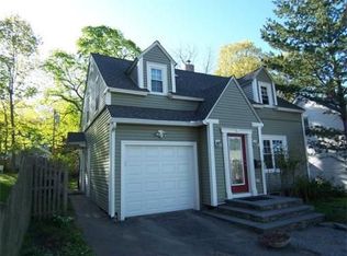10 Mayfair St, Worcester, MA 01603