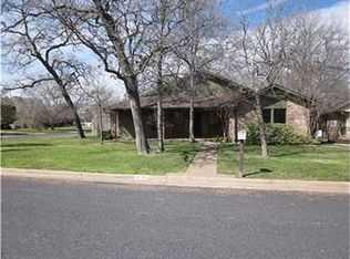 1701 Greenwood Dr, College Station, TX 77845