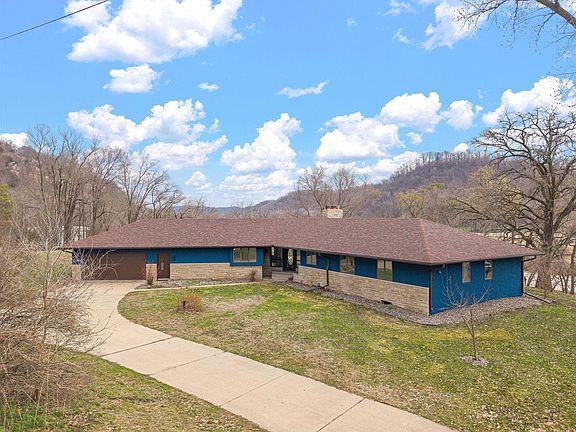 3rd image of 27096 Sevastopol Rd