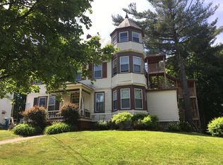 389 College St, Burlington, VT 05401