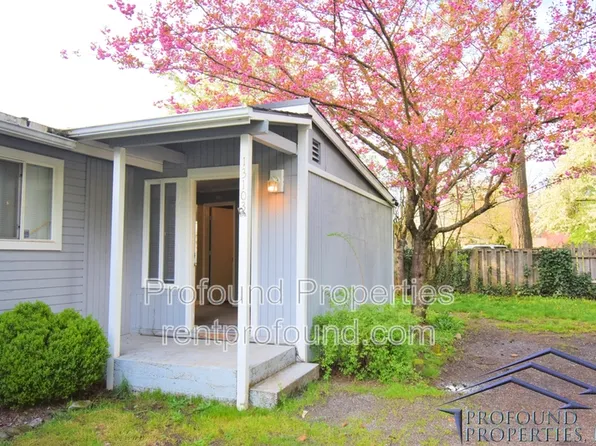 13103 SE Lincoln St, Portland, OR 97233