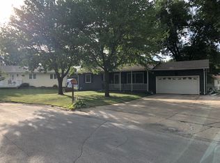 123 Parkview Dr, Webster City, IA 50595