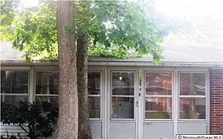 4th image of 139C Farrington Ct
