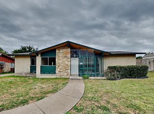 8008 Clear Springs Rd, Dallas, TX 75240