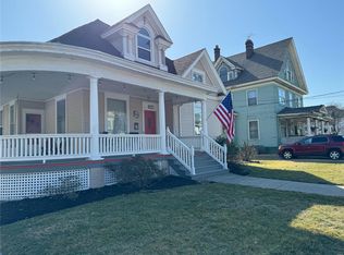 411 E 1st South St, Carlinville, IL