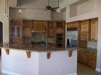 2nd image of 3911 E Greenway Cir