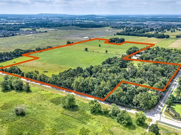 2369 S Wallis Rd, Rogers, AR 72758
