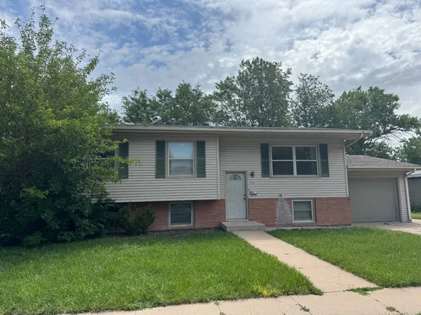711 S Vine St, North Platte, NE 69101