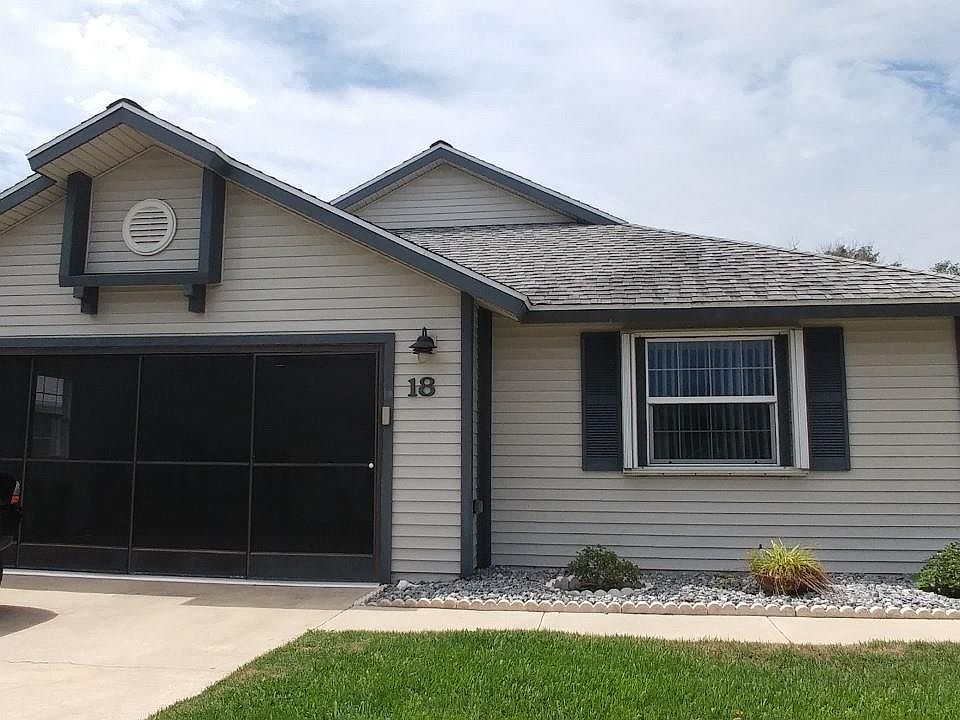 1st image of 18 Bedford Dr
