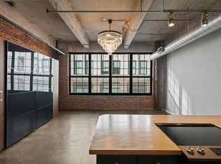 715 May St APT 327, Kansas City, MO 64105