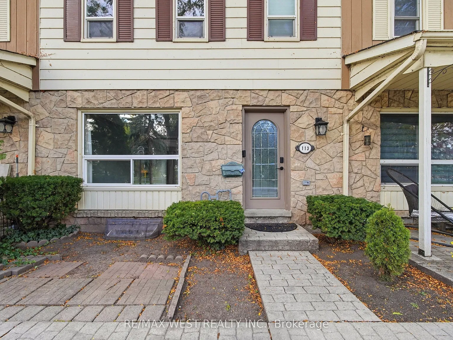 3 bed, $3,500 — Photo 3