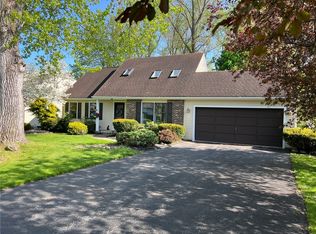 65 Cambridge Rd, Hilton, NY 14468