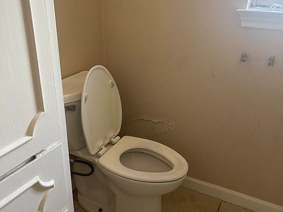 2nd image of 7436 Madeira Dr