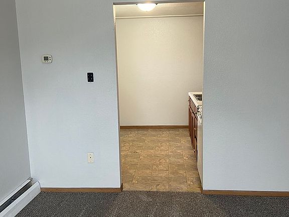 4th image of 511-513 C Ave NW #511-09