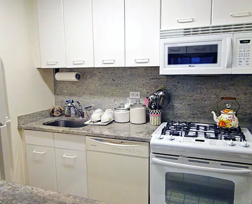Rented by Boulevard Residentials | media 11