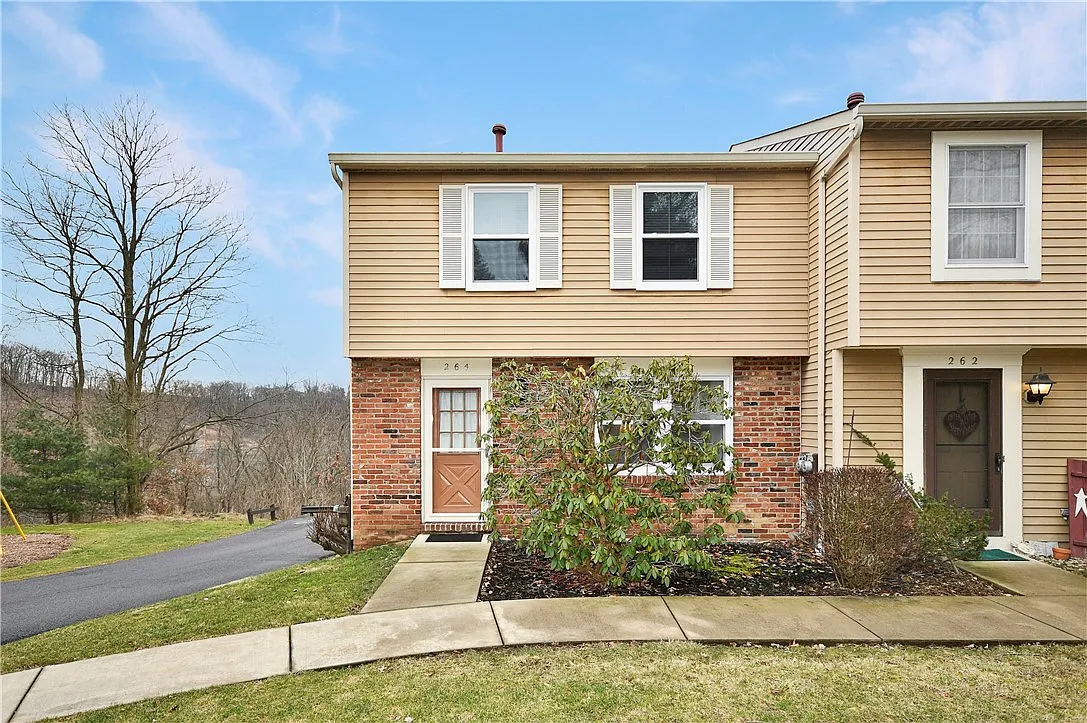 264 Scott Ln photo 1