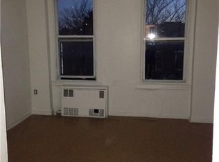 1423 30th Dr APT 5R, Astoria, NY 11102