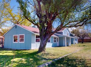 107 E 7th St, Tonasket, WA 98855