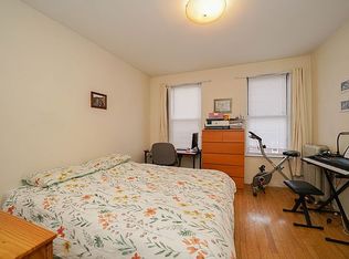 23-39 26th St #2F, Astoria, NY 11105