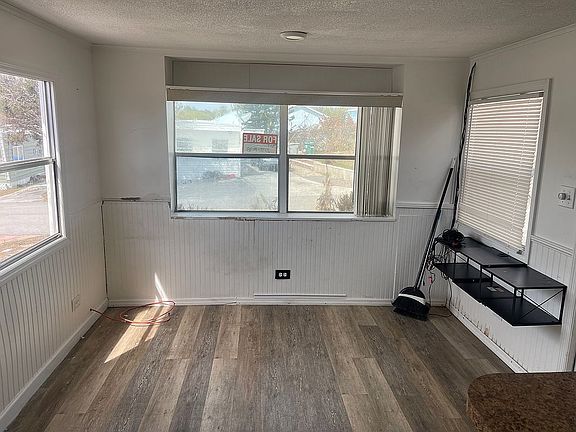 3rd image of 193 Pecan Pl