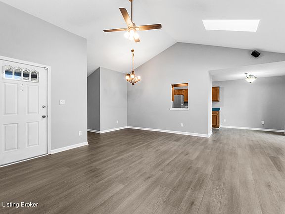 5th image of 3004 Morning Park Pl