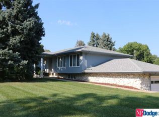 9808 Laurel Ave, Omaha, NE 68134