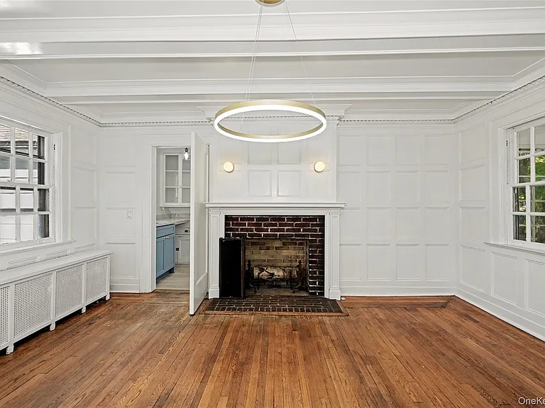 53 Cortlandt Ave — Photo 9