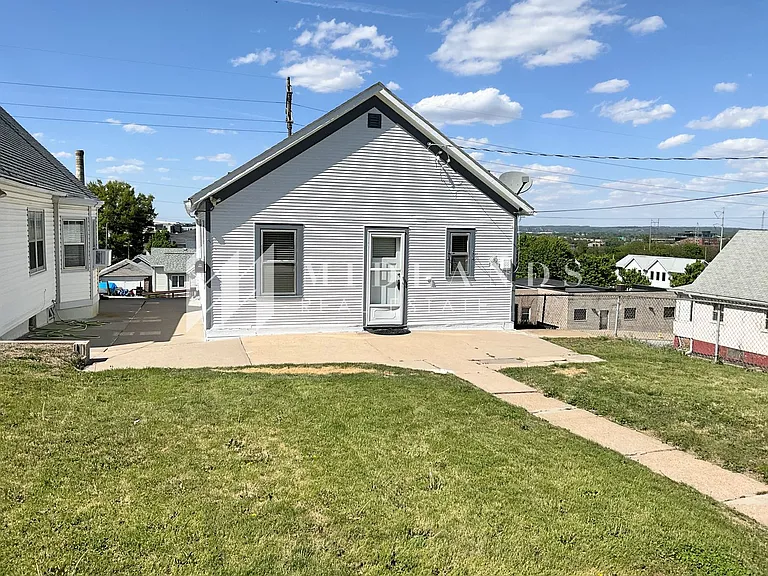 815 Pierce St — Photo 17