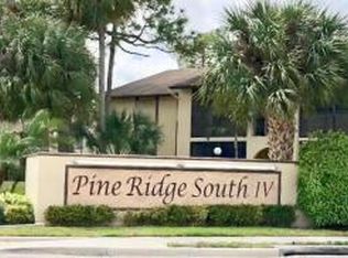 446 Pine Glen Ln APT A-1, Greenacres, FL 33463