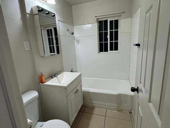 5th image of 3333 E Clinton Ave #3333