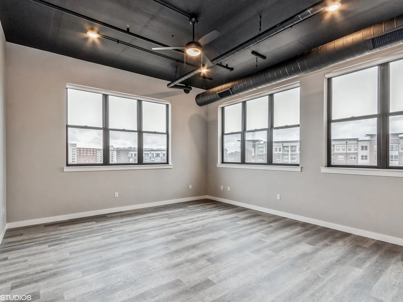 1 bed, 1148 sqft, $1,695 — Photo 4