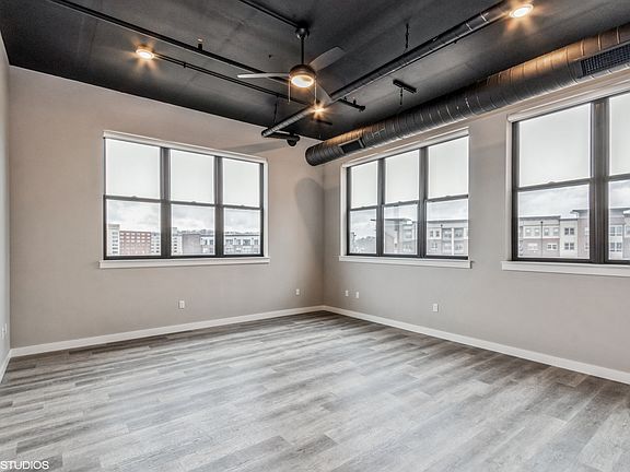 4th image of 941 E 2nd Ave #208