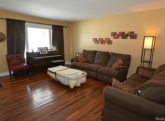 5th image of 1456 Huntley Dr