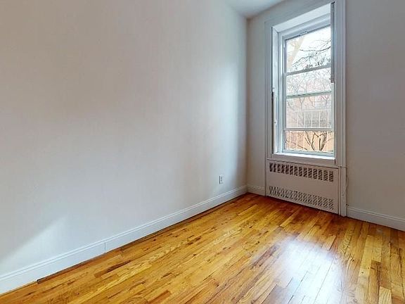 2nd image of 346 E 87th St #1F