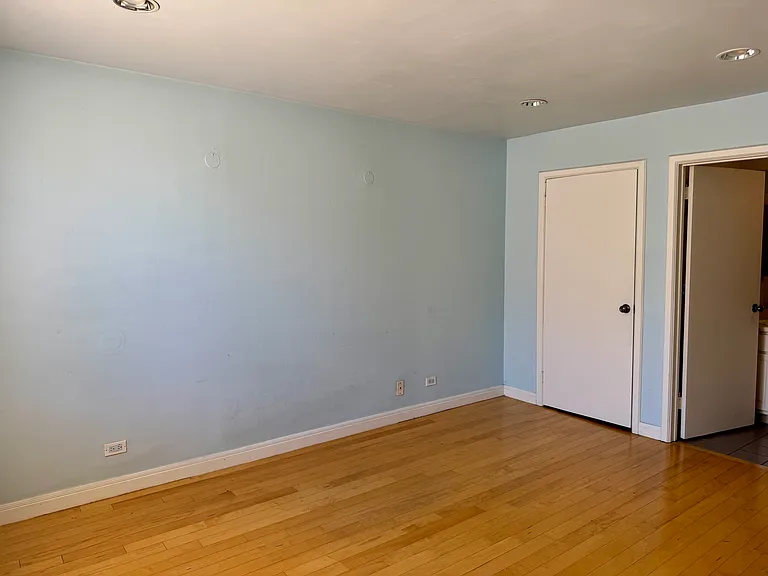 1647 Veteran Ave #A — Photo 5